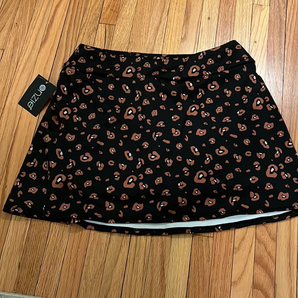 Onzie Skort